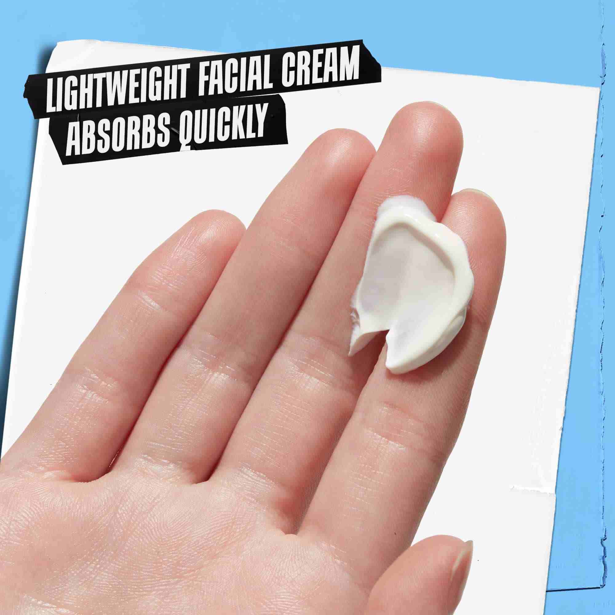 Ruka nanosi Ultra Facial Cream SPF 30 s oznakom „Lagana krema za lice brzo se upija.”